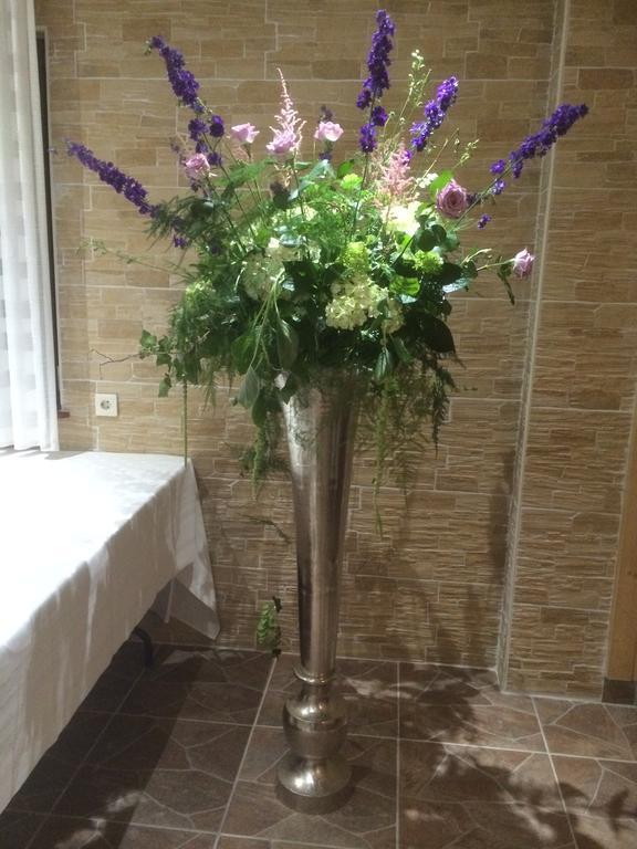 霍芬内尔韦茨豪斯酒店 蒙绍 外观 照片