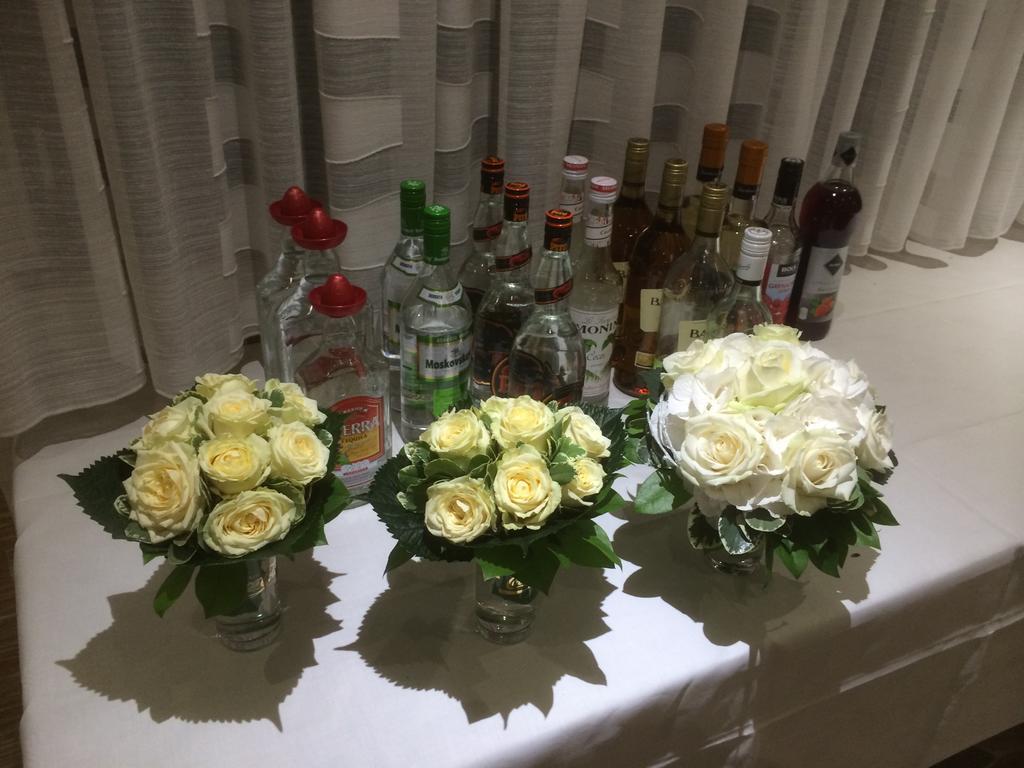 霍芬内尔韦茨豪斯酒店 蒙绍 外观 照片